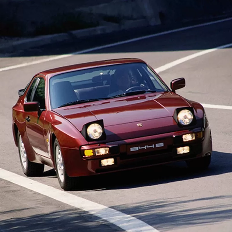 Porsche 944 1982